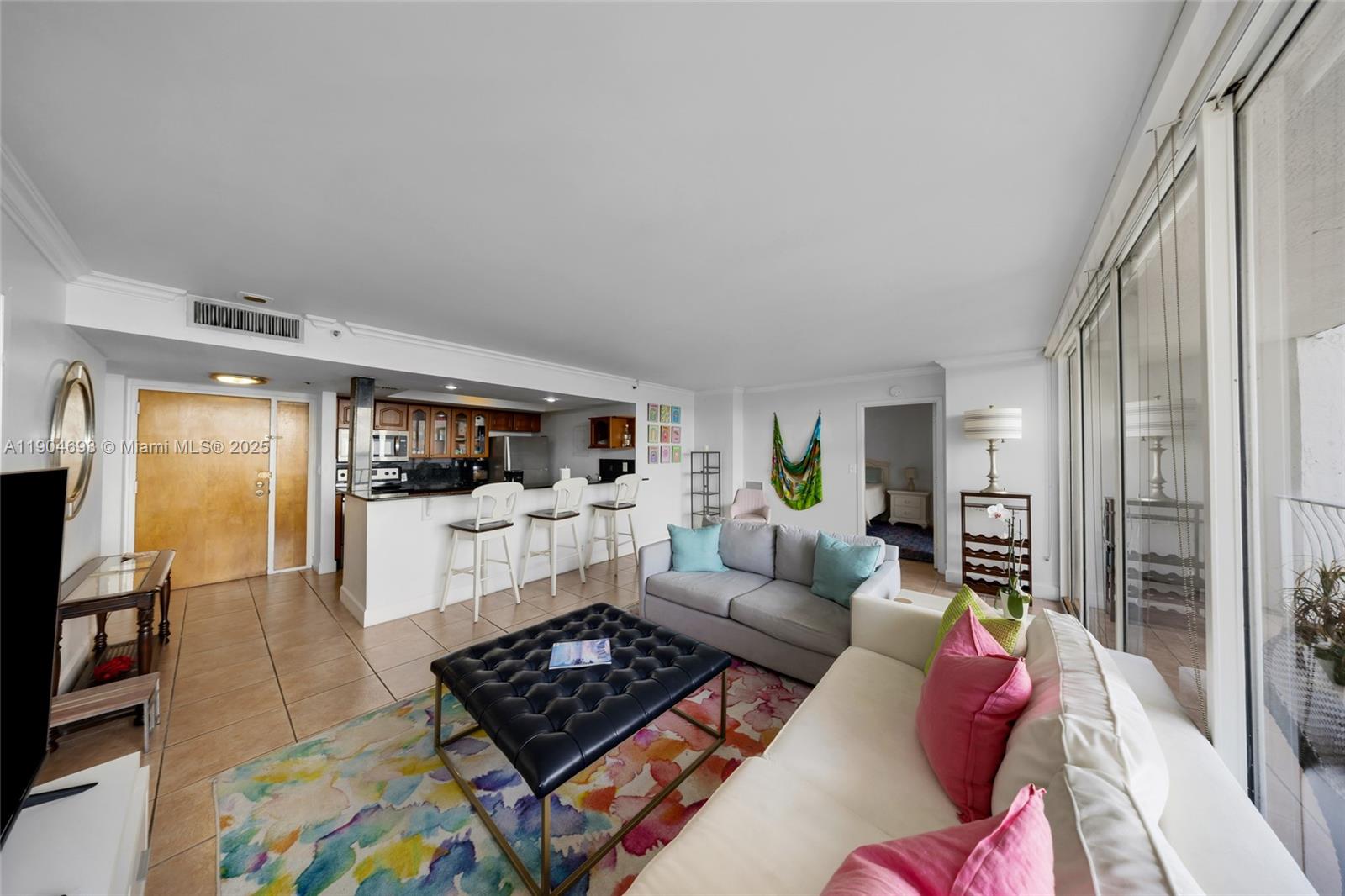 THE GRANDVIEW PALACE COND - Residential