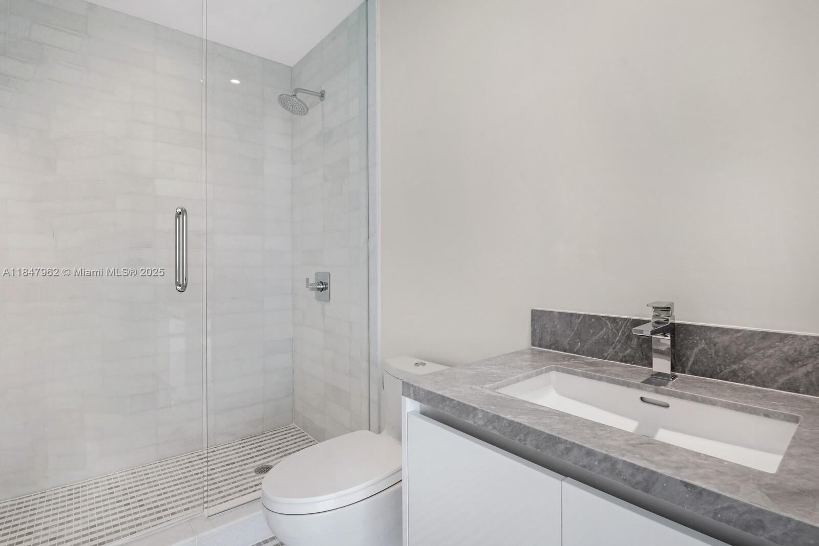 ESCOTTONIA PARK - Residential