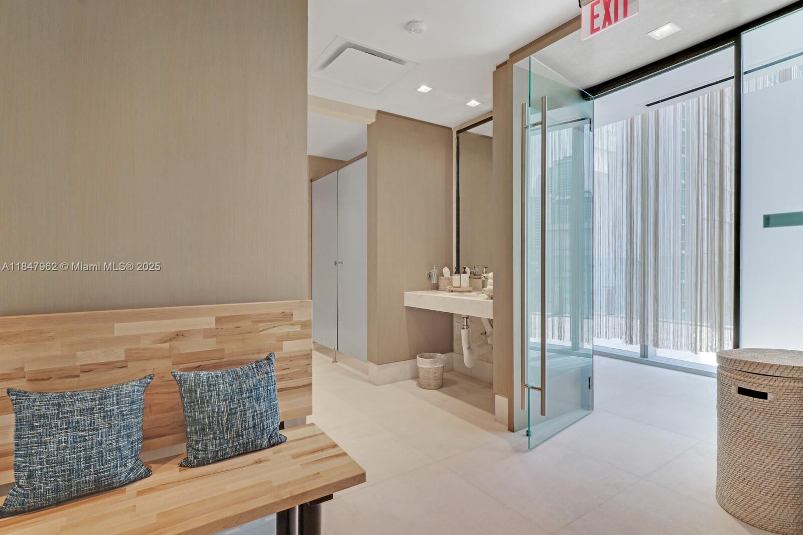 ESCOTTONIA PARK - Residential