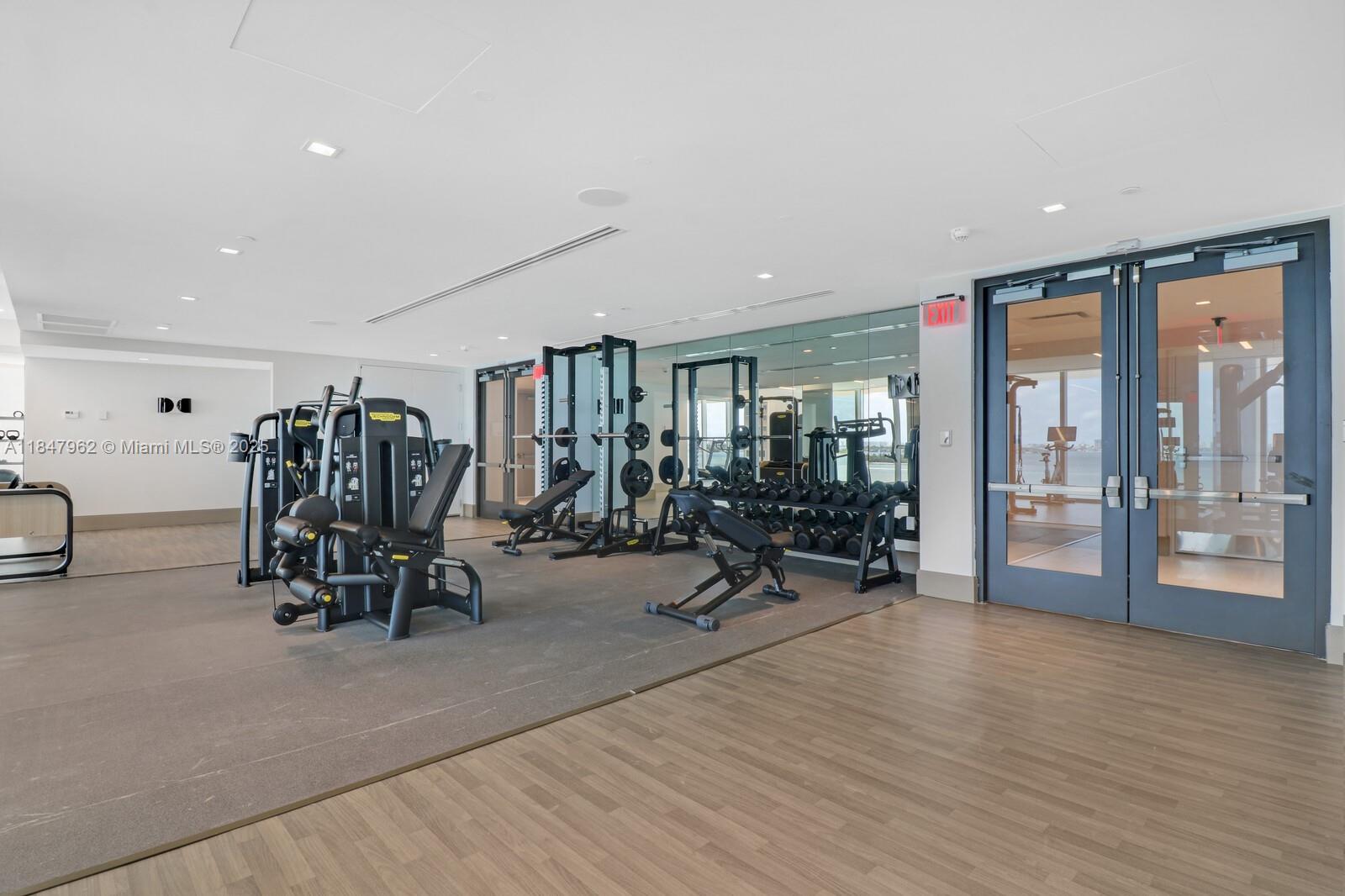 ESCOTTONIA PARK - Residential