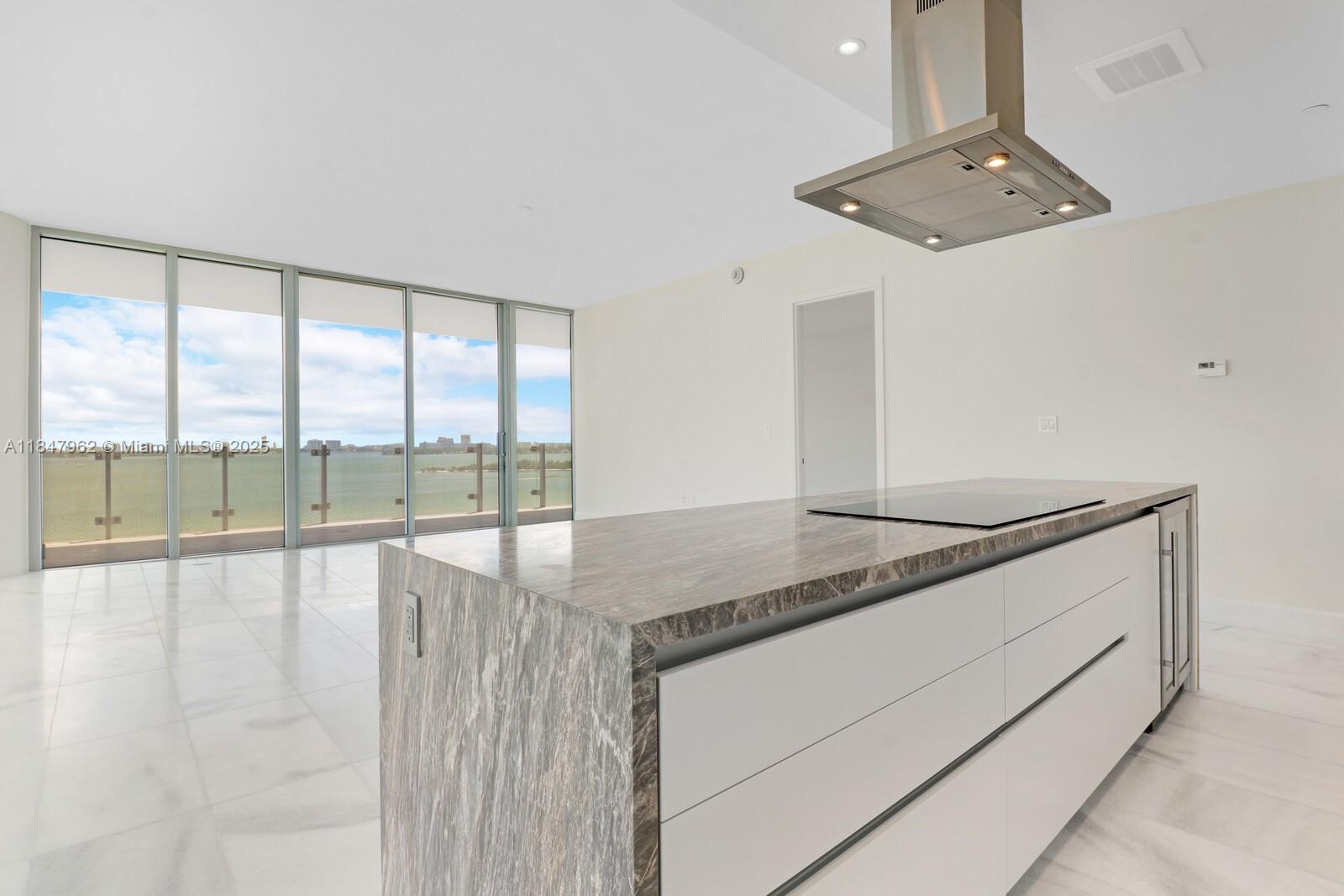 ESCOTTONIA PARK - Residential