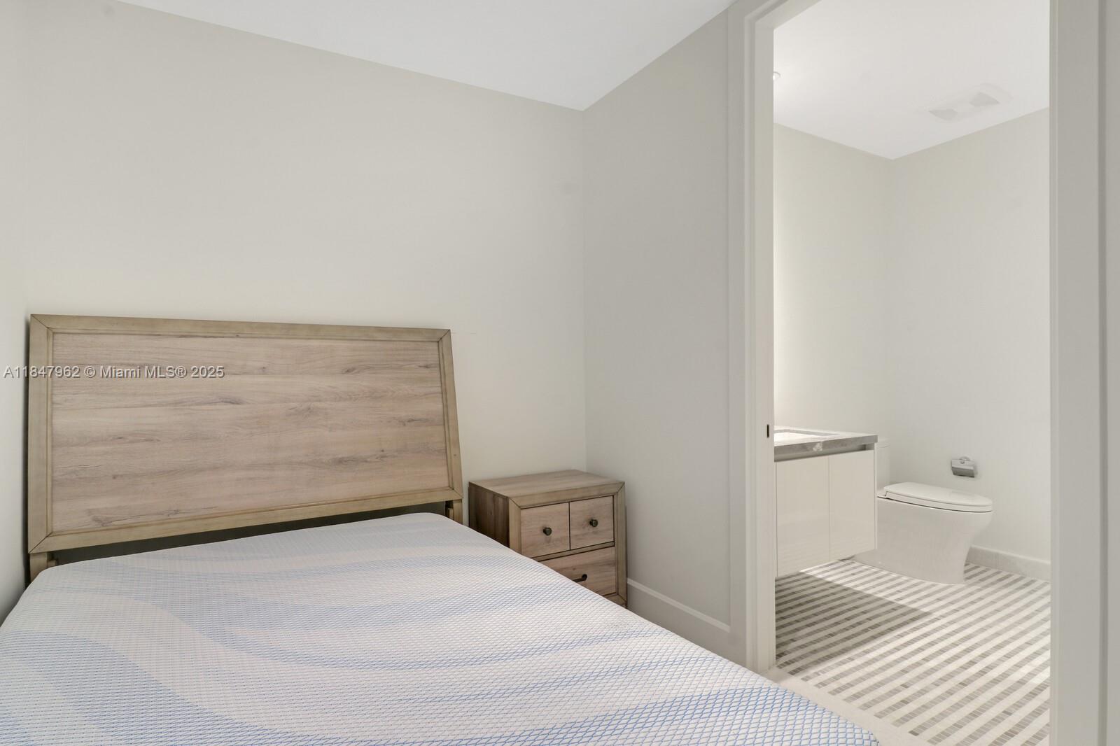 ESCOTTONIA PARK - Residential