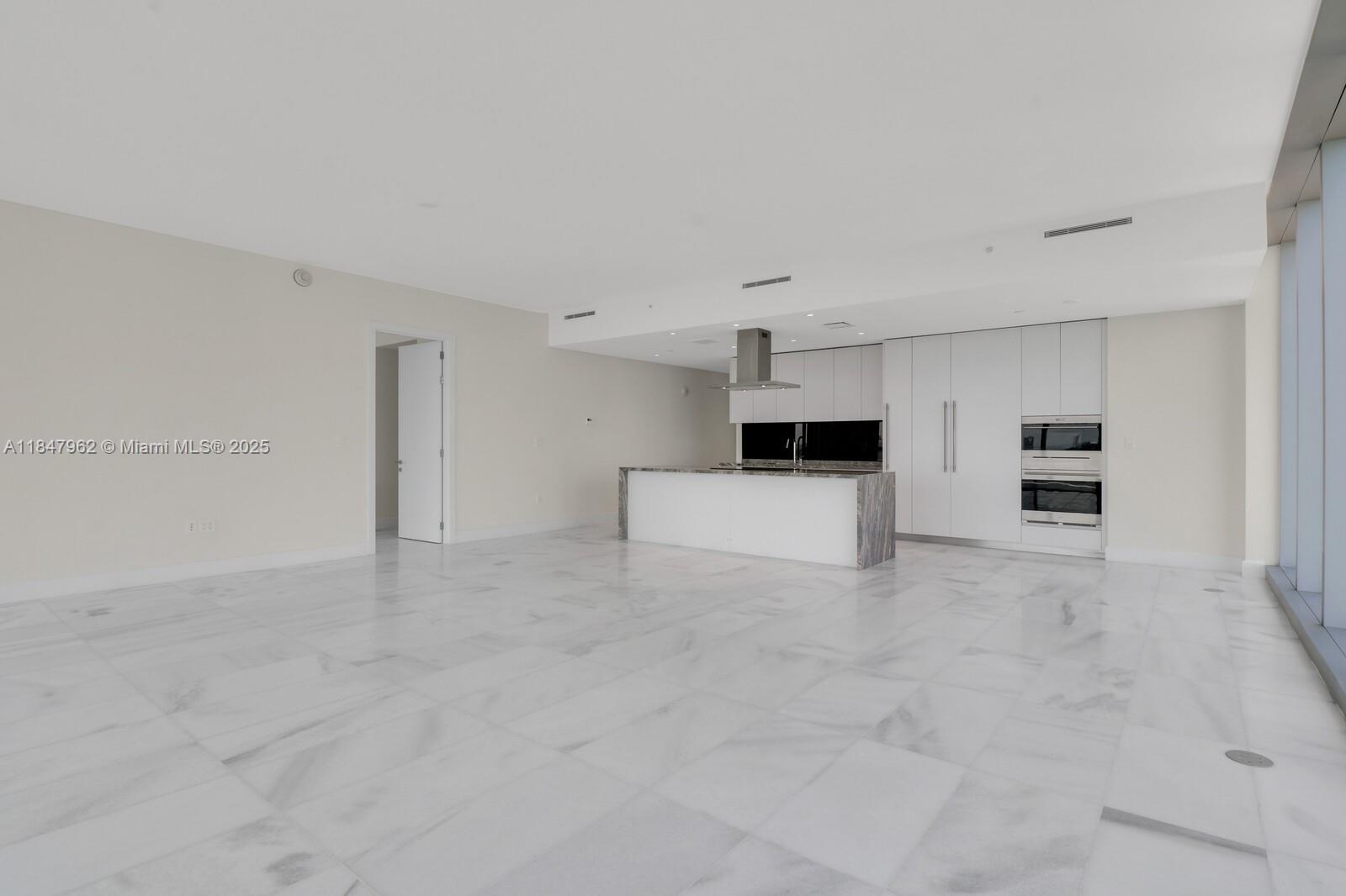 ESCOTTONIA PARK - Residential