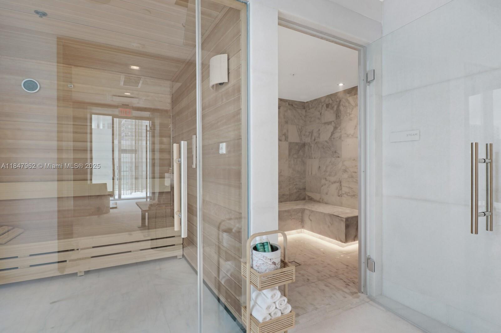 ESCOTTONIA PARK - Residential