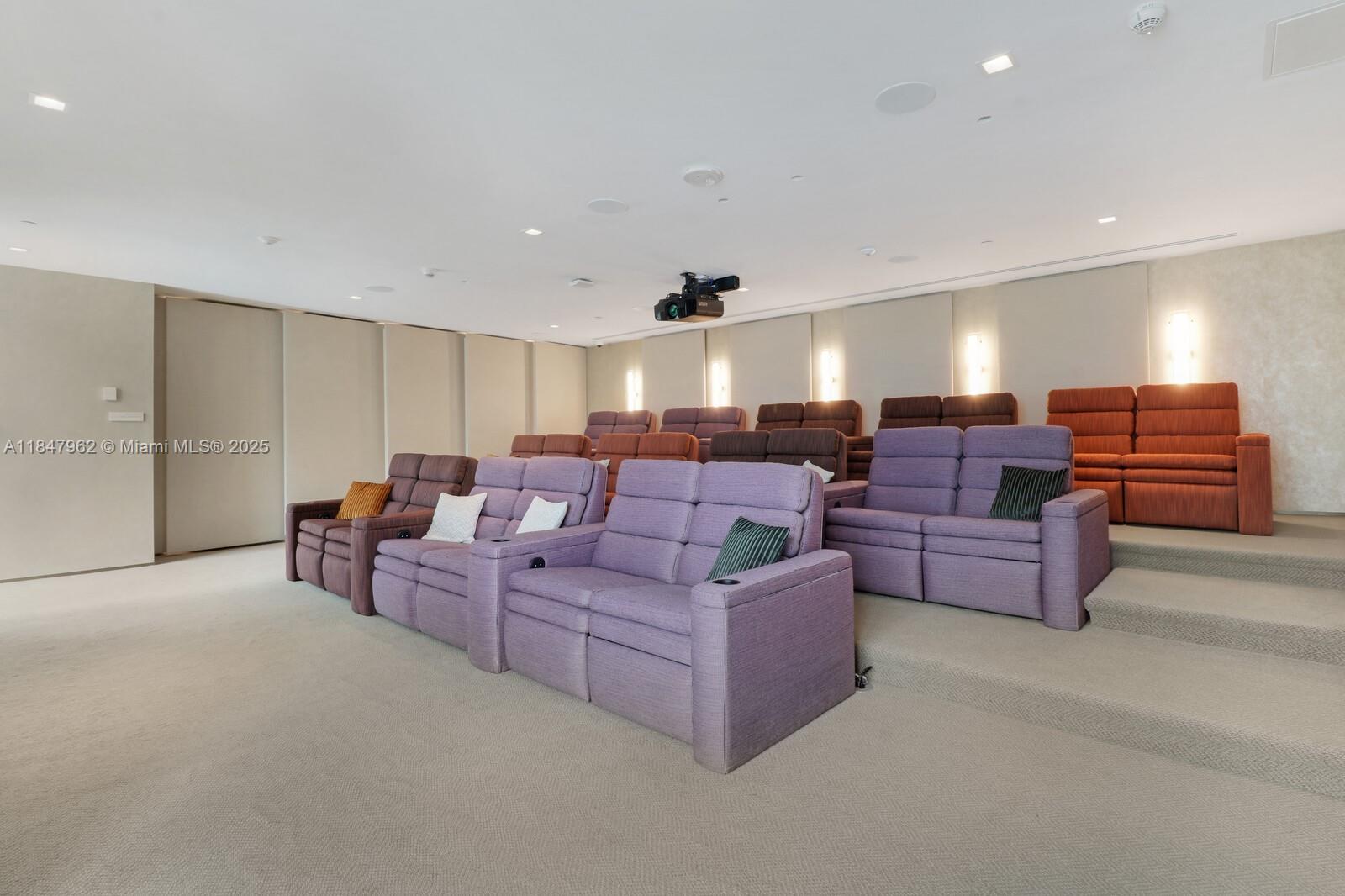 ESCOTTONIA PARK - Residential