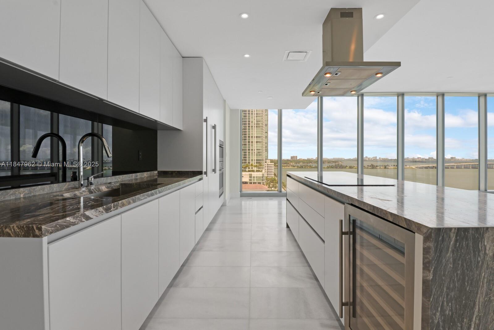 ESCOTTONIA PARK - Residential