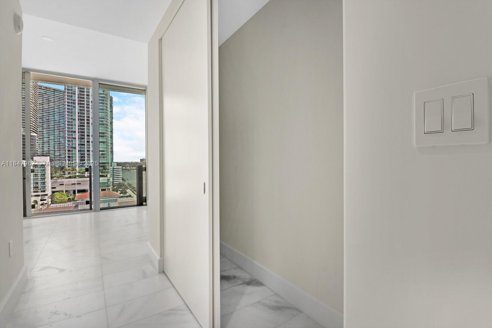 ESCOTTONIA PARK - Residential