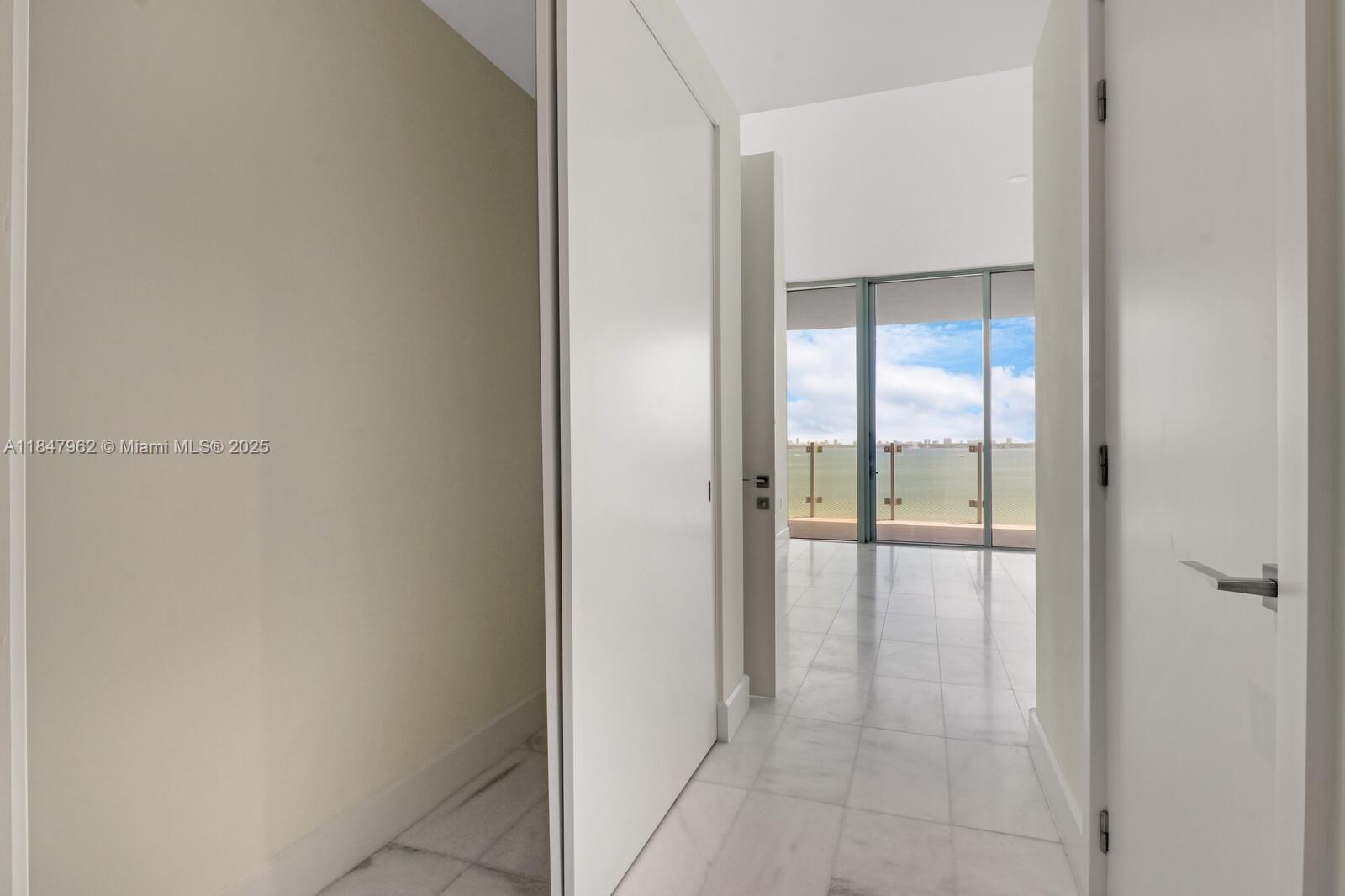 ESCOTTONIA PARK - Residential