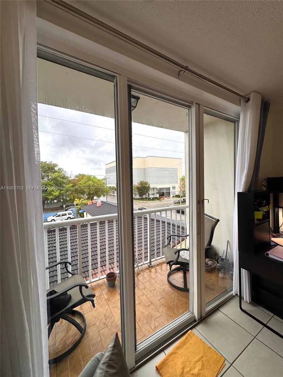 CORDOBA CONDO - Residential Lease