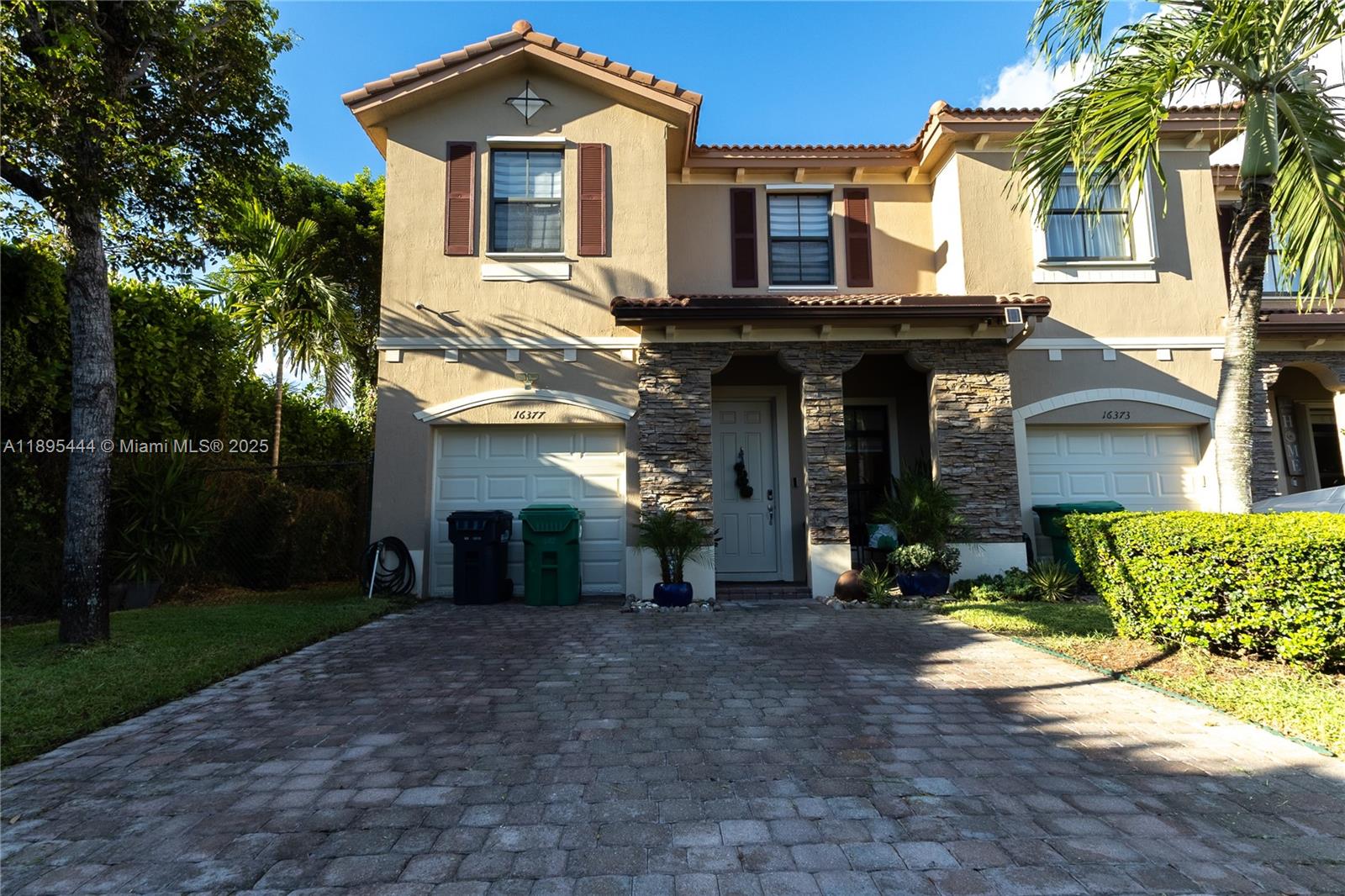 SUNSET RESIDENTIAL - Residential Lease