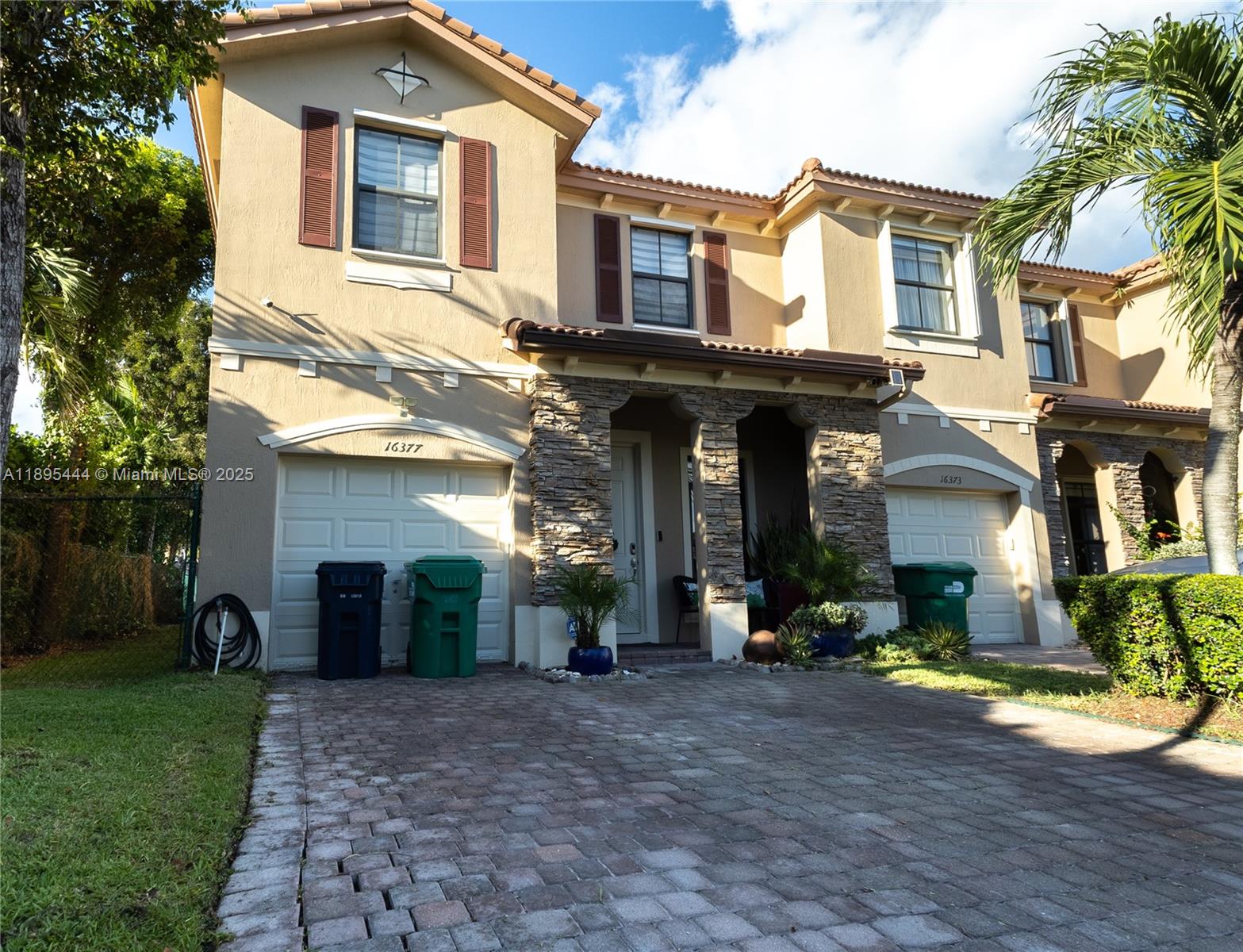 SUNSET RESIDENTIAL - Residential Lease