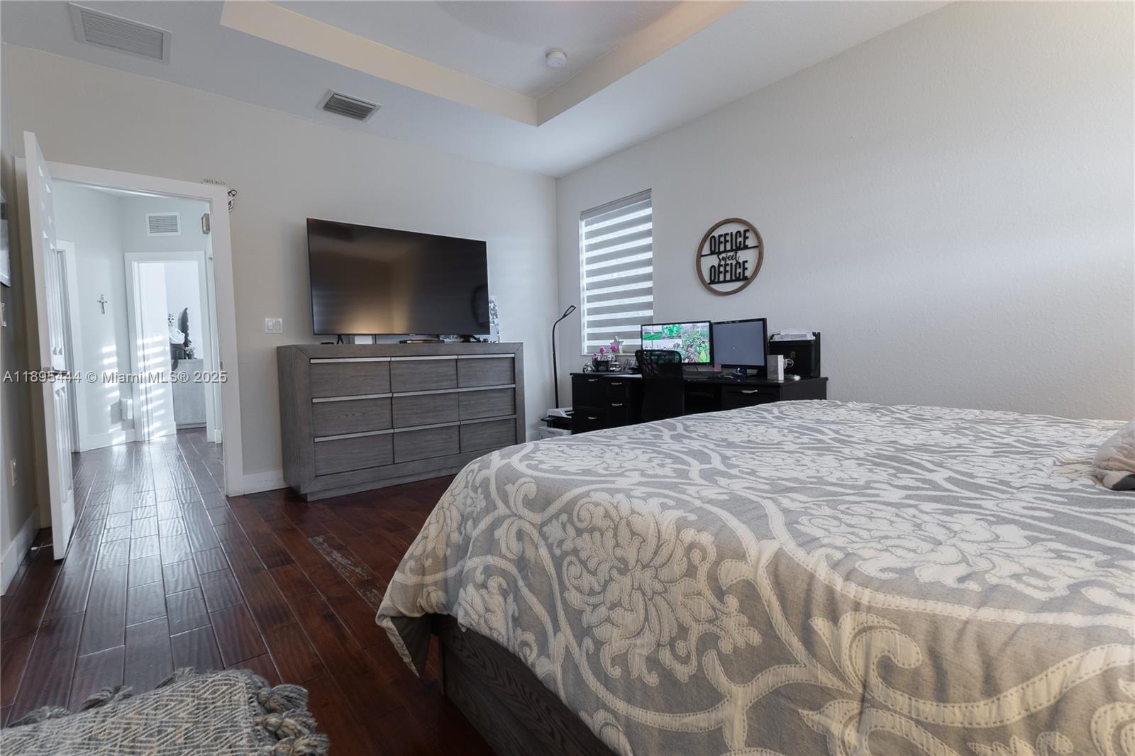 SUNSET RESIDENTIAL - Residential Lease