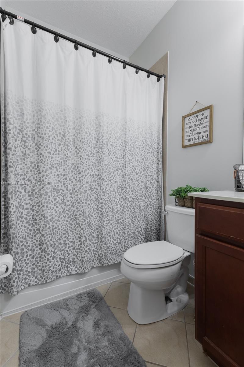 SUNSET RESIDENTIAL - Residential Lease