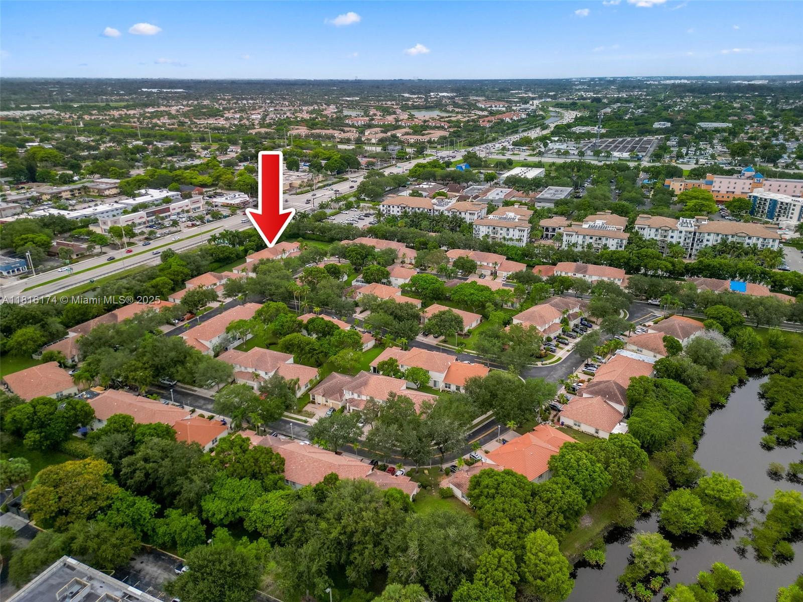 WALNUT CREEK TOWNHOMES - Residential