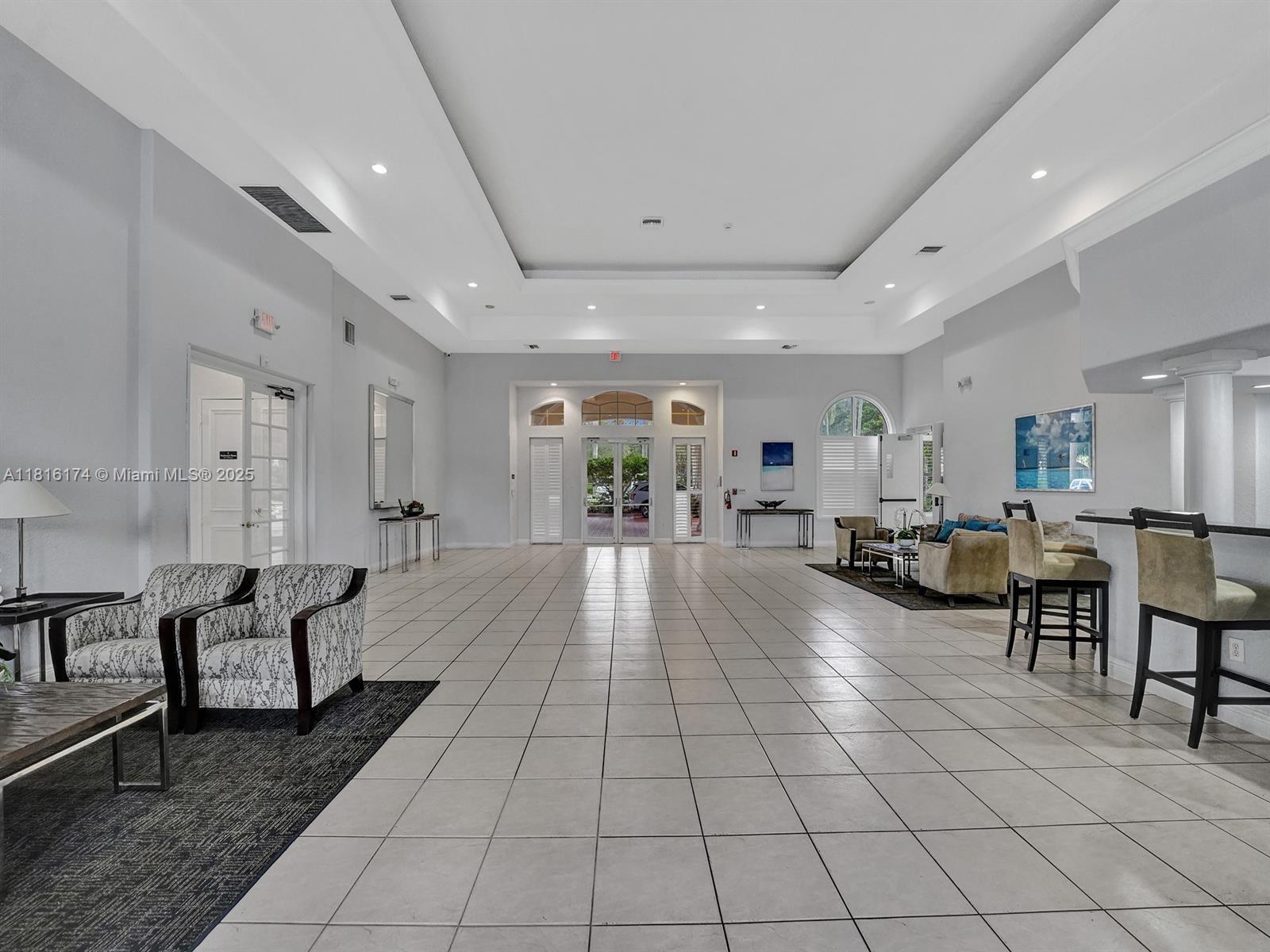 WALNUT CREEK TOWNHOMES - Residential