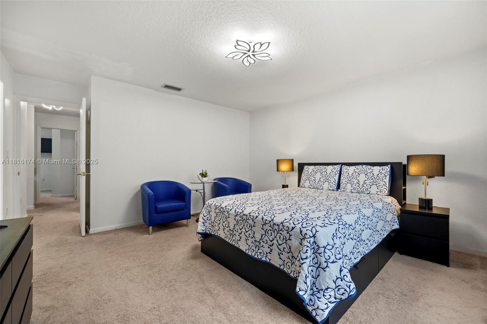 WALNUT CREEK TOWNHOMES - Residential