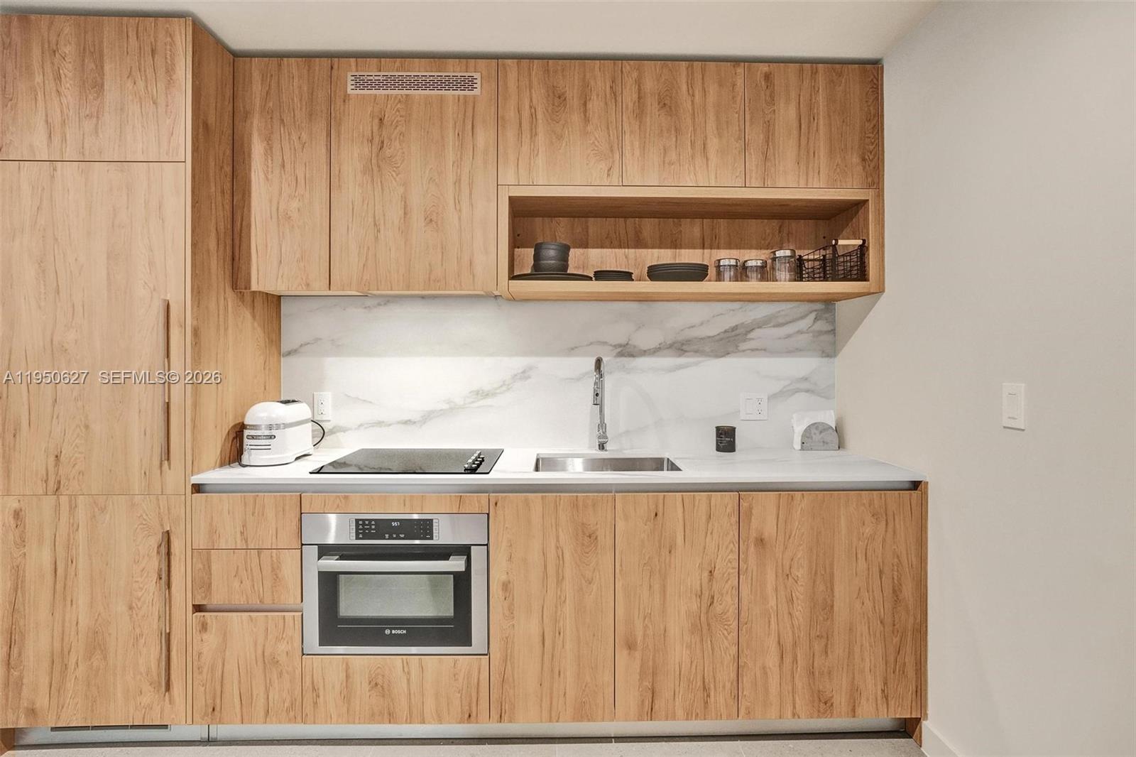 11 NE 6TH STREET 712