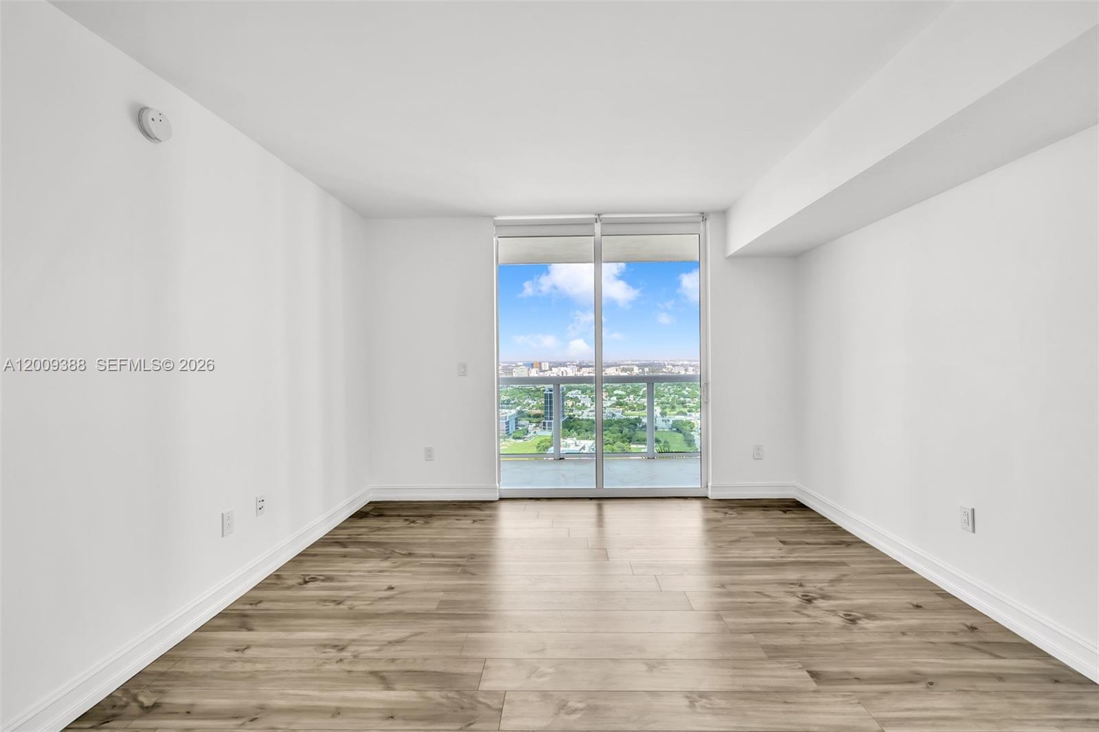 1800 N Bayshore Dr 4208