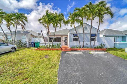 20750 SW 103rd Ct Cutler Bay FL 33189