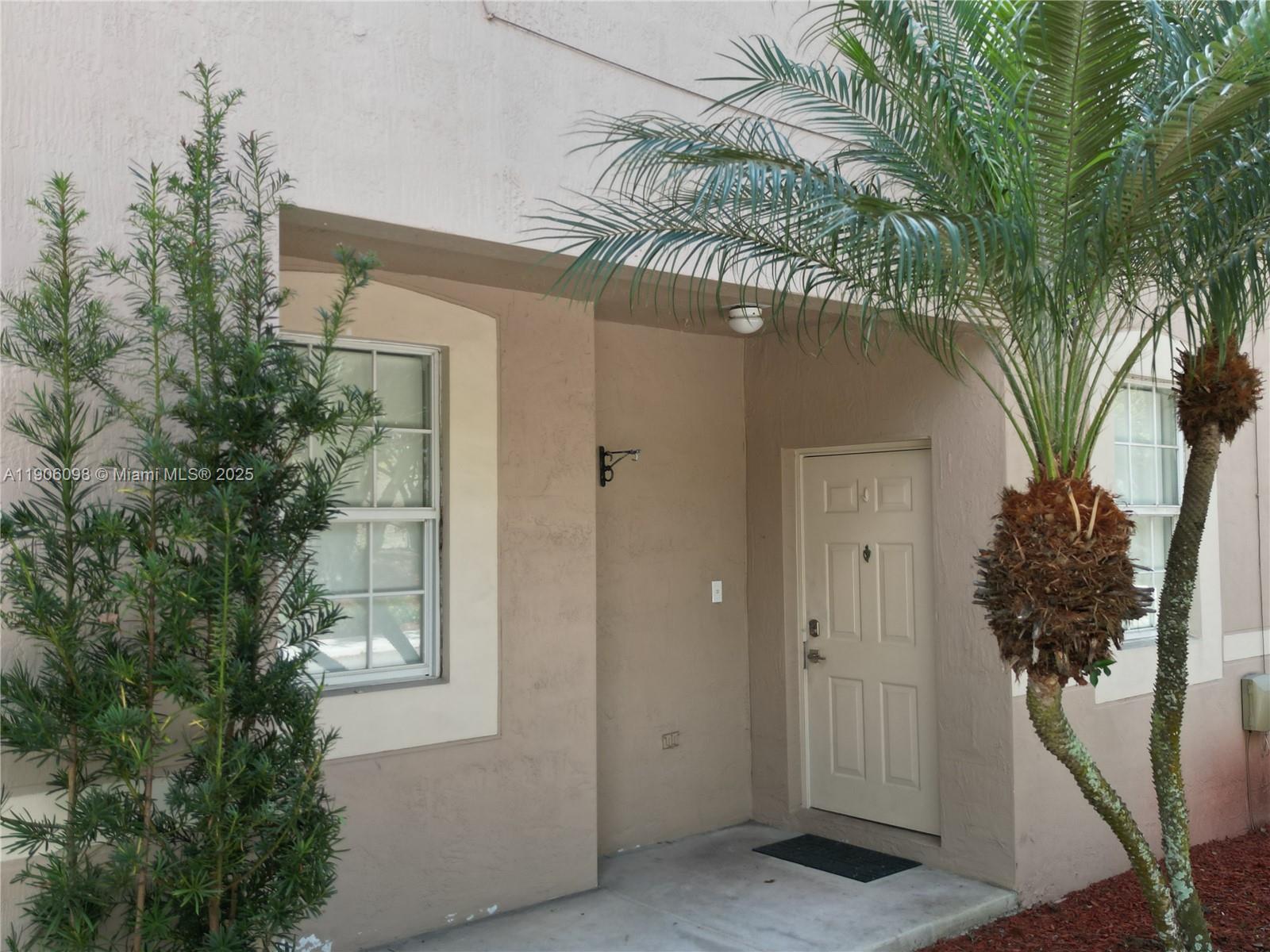 SECTORS 3 & 4 BOUNDARY PL - Residential Lease