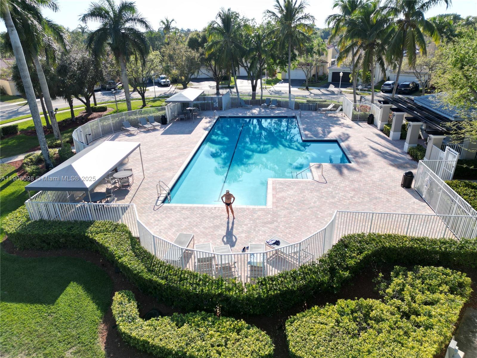 SECTORS 3 & 4 BOUNDARY PL - Residential Lease