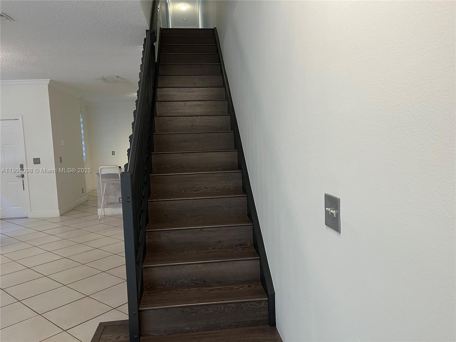 SECTORS 3 & 4 BOUNDARY PL - Residential Lease