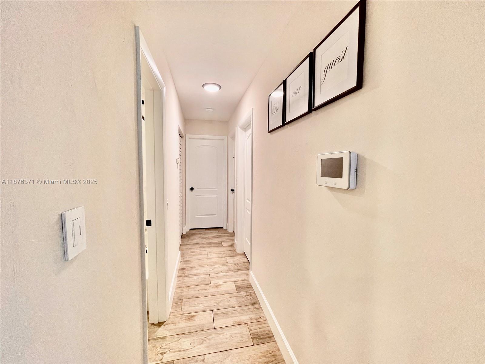 LEMLICH MANOR - Residential