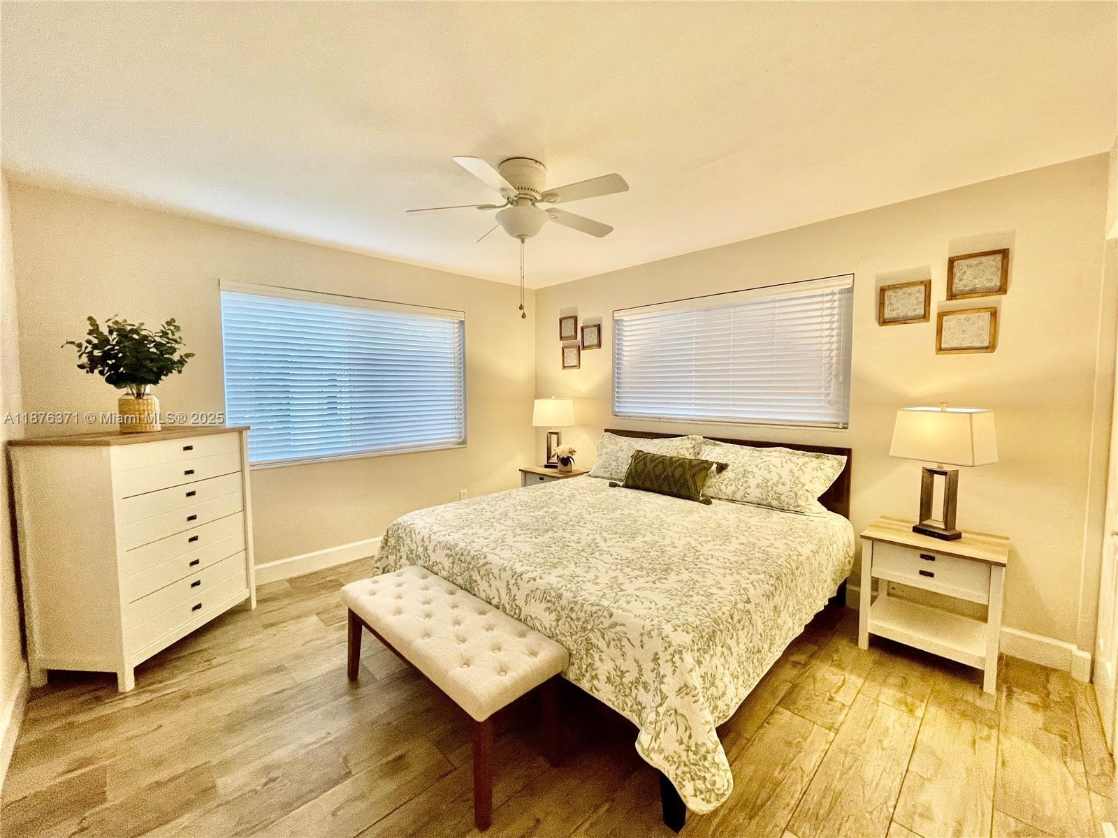 LEMLICH MANOR - Residential