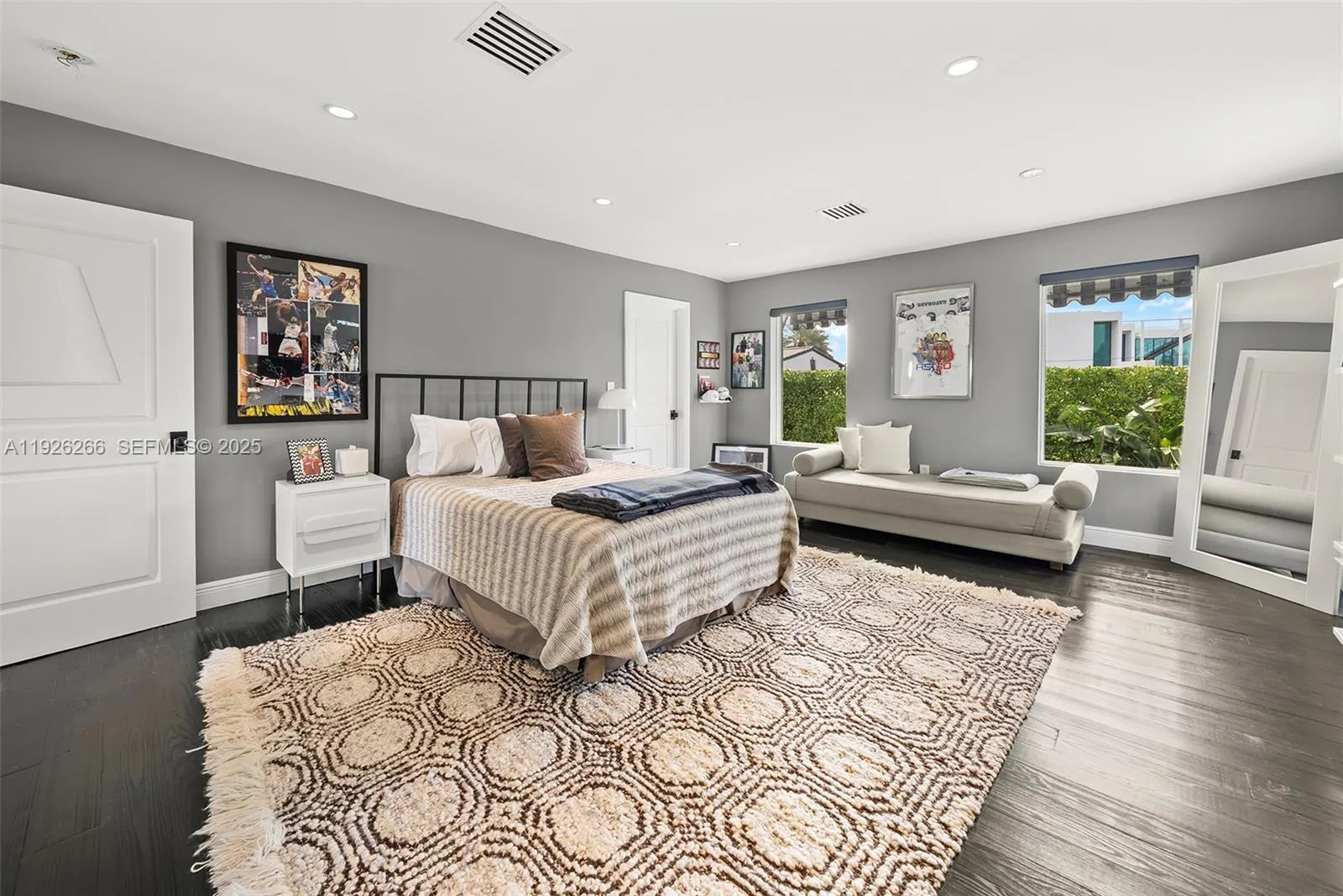 Miami Beach, Florida 33140, United States, 5 Bedrooms Bedrooms, ,7 BathroomsBathrooms,Residential,Active,255567