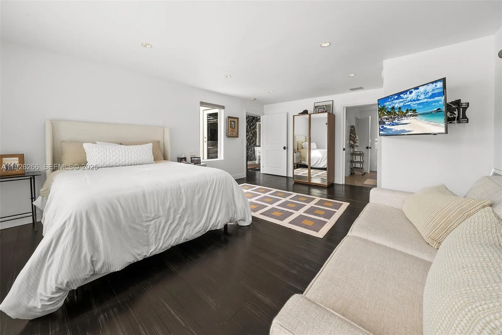 Miami Beach, Florida 33140, United States, 5 Bedrooms Bedrooms, ,7 BathroomsBathrooms,Residential,Active,255567