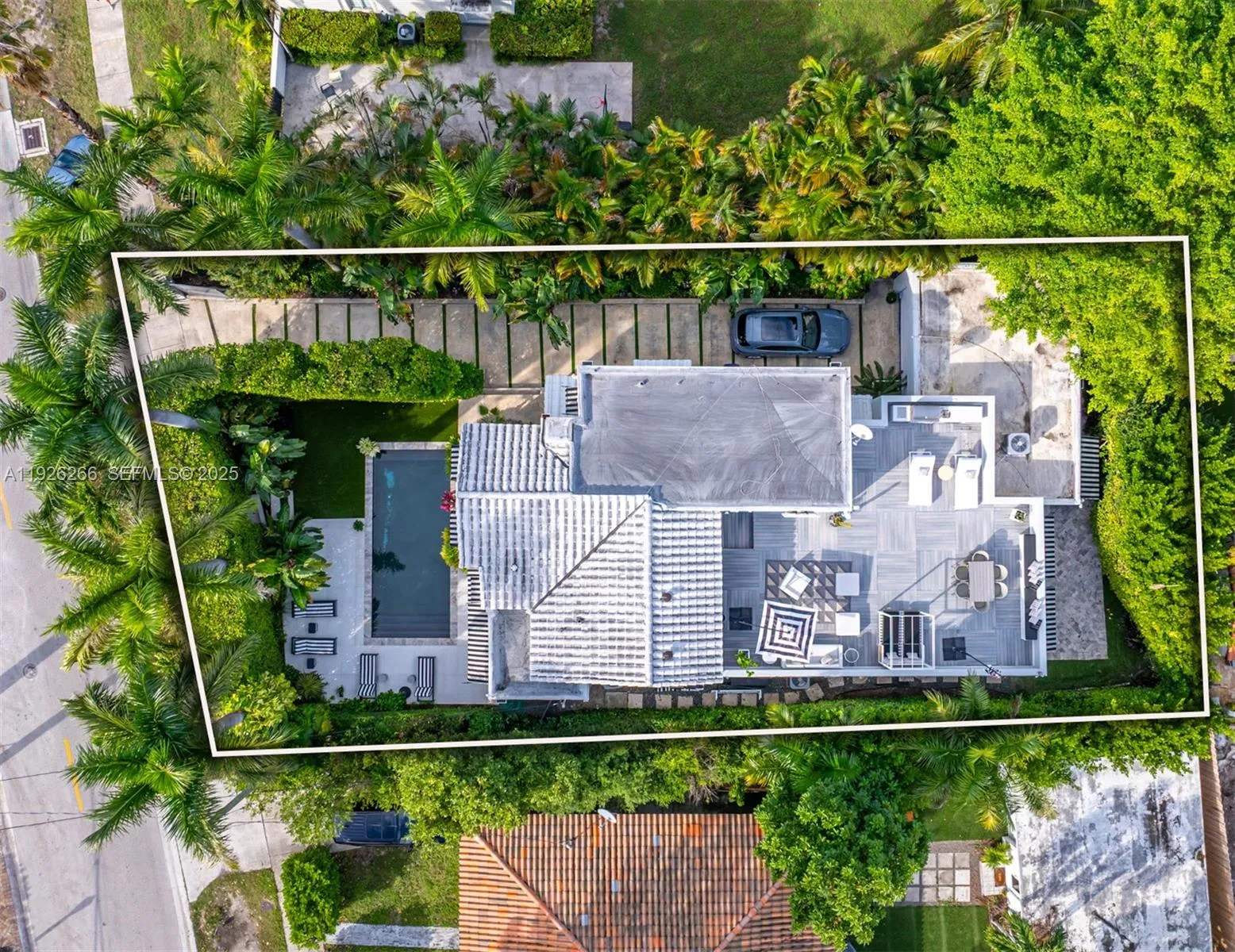 Miami Beach, Florida 33140, United States, 5 Bedrooms Bedrooms, ,7 BathroomsBathrooms,Residential,Active,255567