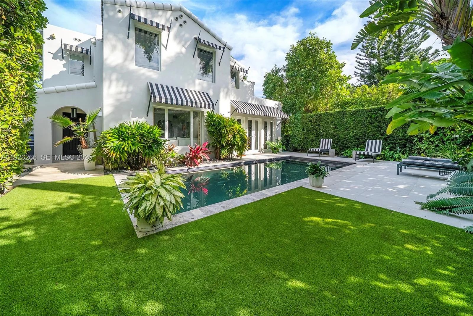 Miami Beach, Florida 33140, United States, 5 Bedrooms Bedrooms, ,7 BathroomsBathrooms,Residential,Active,255567