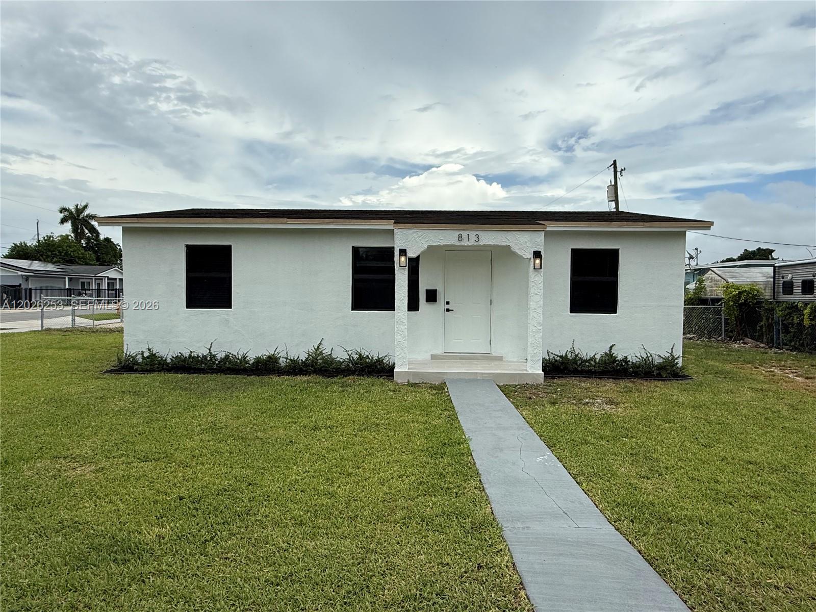 SUNNYLAND PARK NO 2 - Residential
