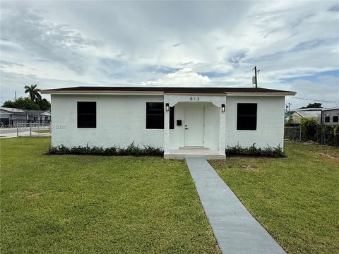 Photo of 813 NW 6th Ave, Florida City, FL 33034 (MLS # A12026253)