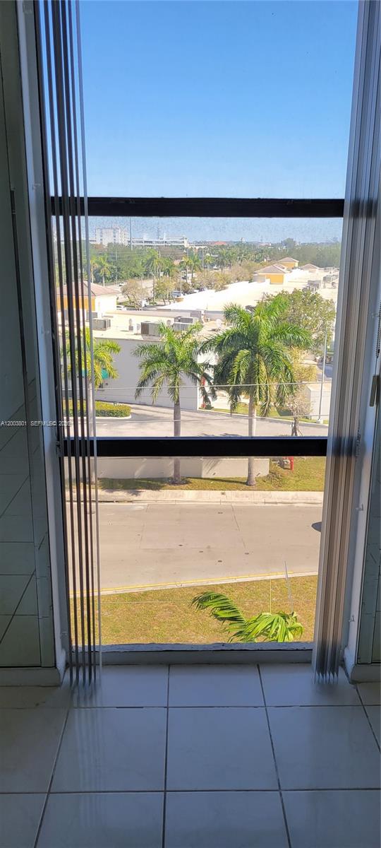 SAILBOAT CAY CONDO - Residential