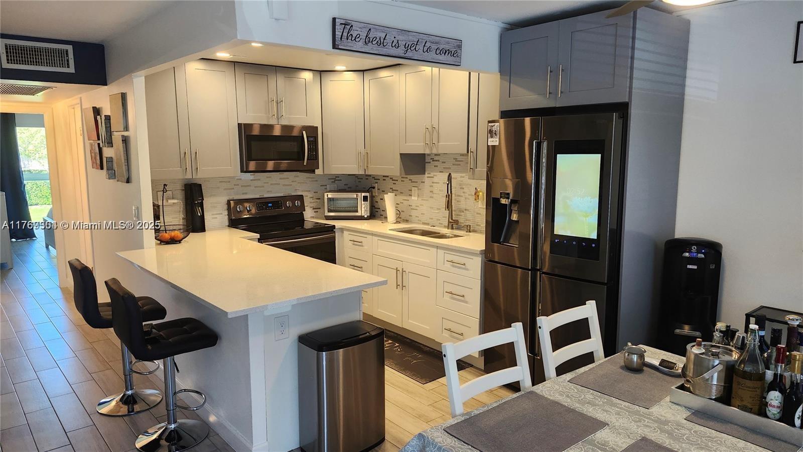 Rental Property at 2043 Harwood D 2043, Deerfield Beach, Broward County, Florida - Bedrooms: 2 
Bathrooms: 2  - $2,300 MO.
