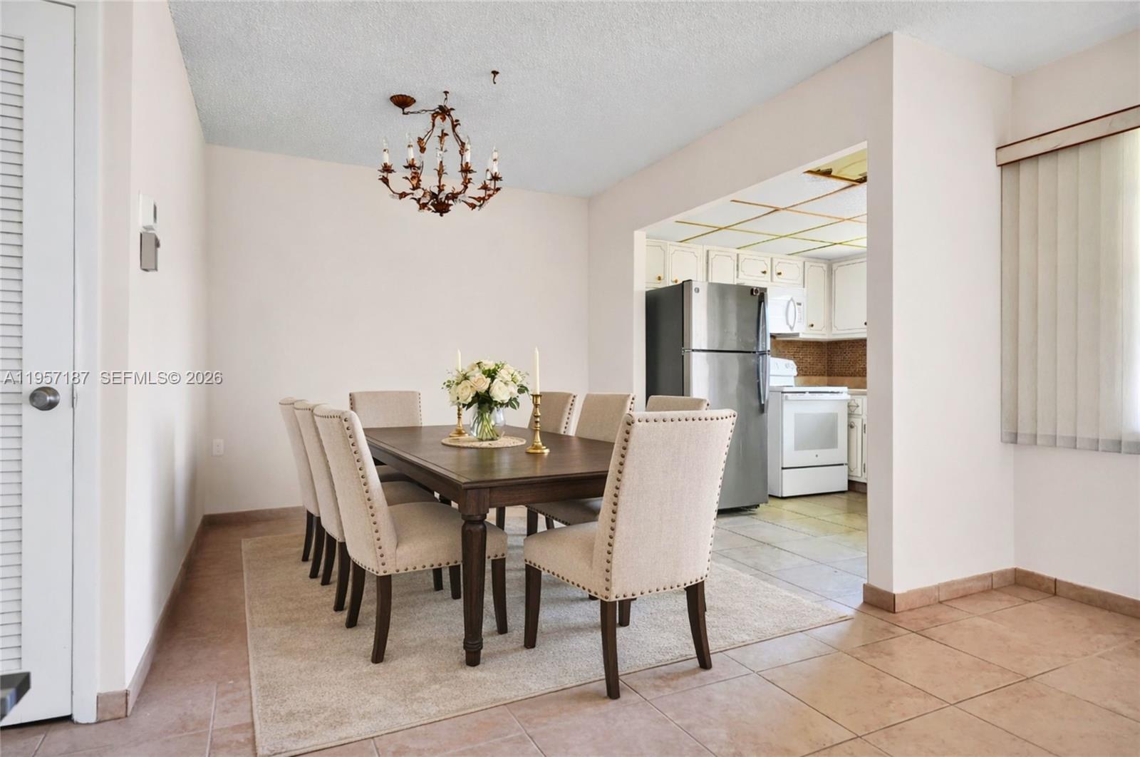 BEVERLY HILLS CONDO NUMBE - Residential