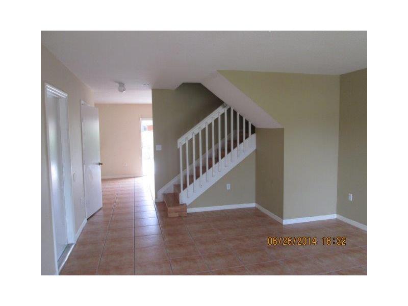MONACO ESTATES AT KENDALL - Residential