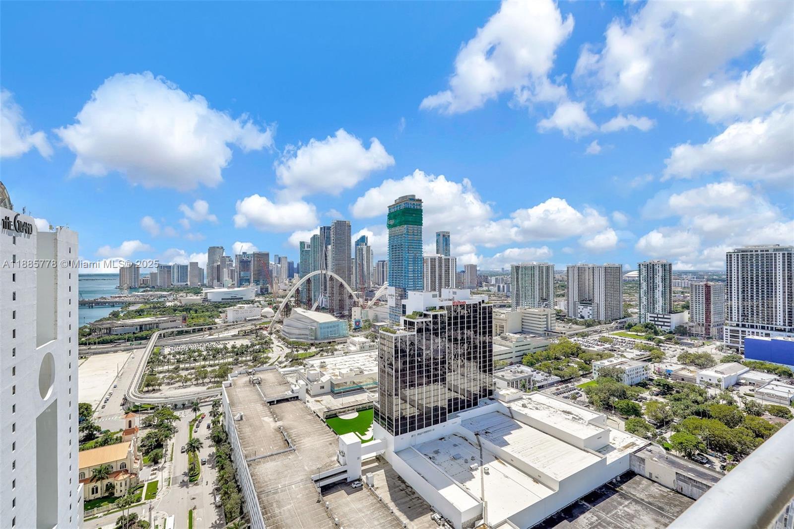 OPERA TOWER CONDO - Residential