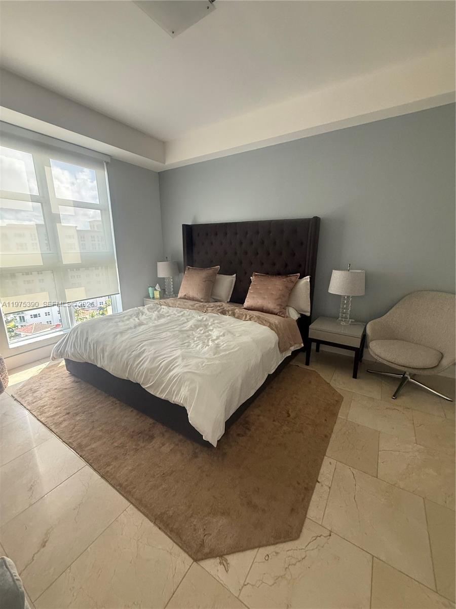 TURNBERRY VLG NO TOWER CO - Residential Lease