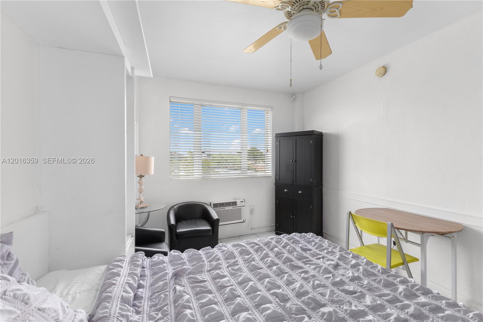 THE MANTELL CONDO - Residential