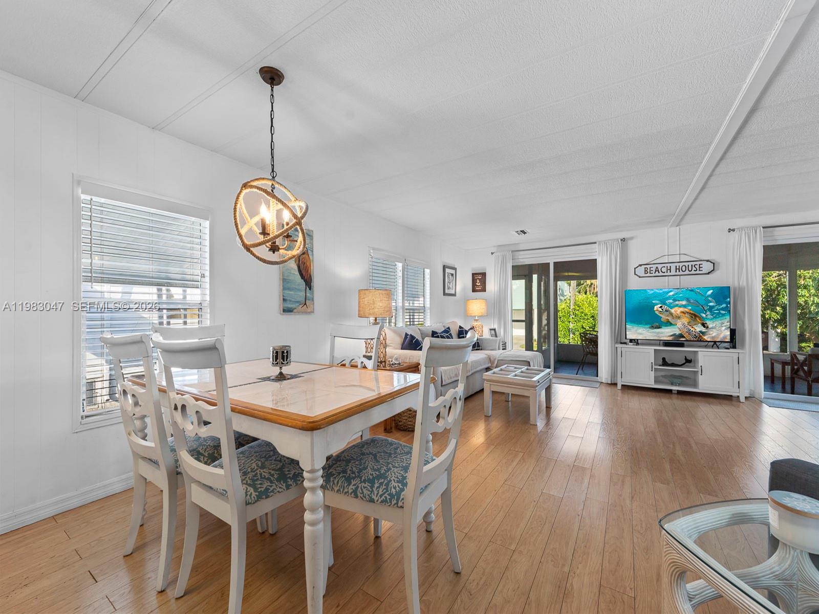 SILVER SHORES MOBILE HOME - Residential Lease