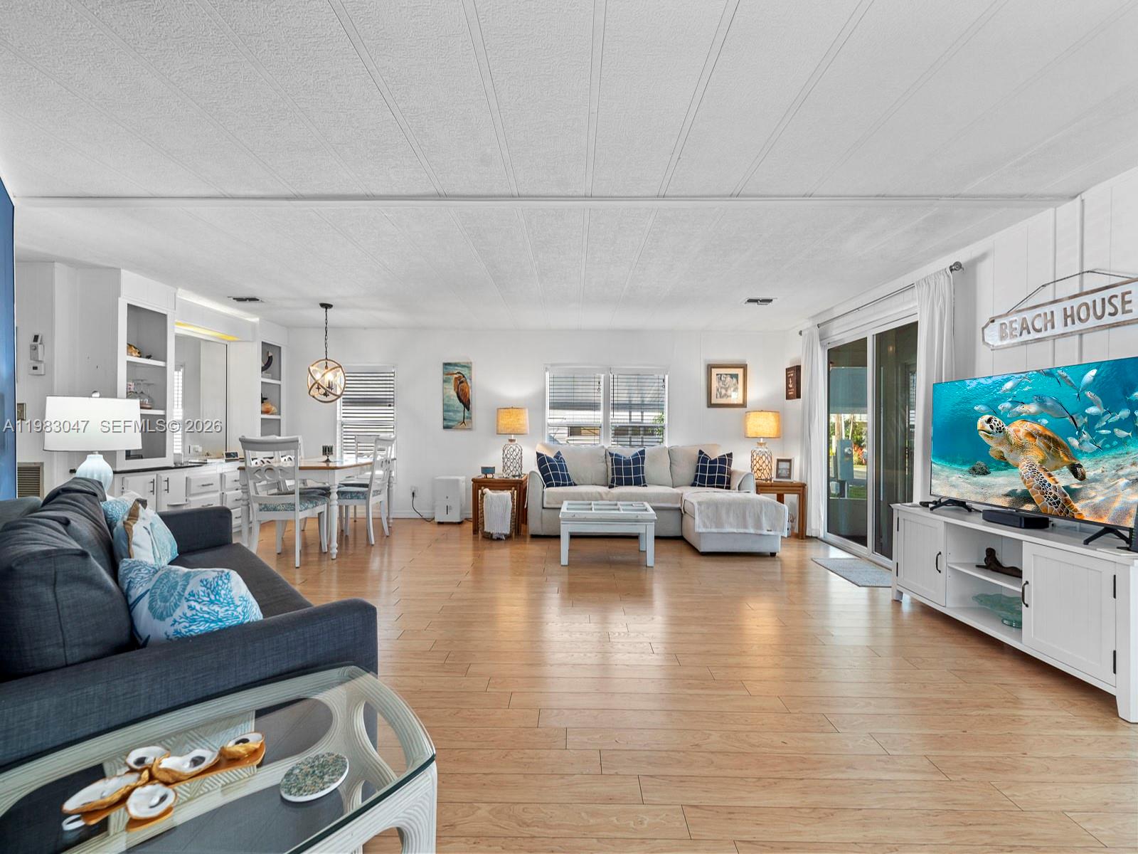 SILVER SHORES MOBILE HOME - Residential Lease