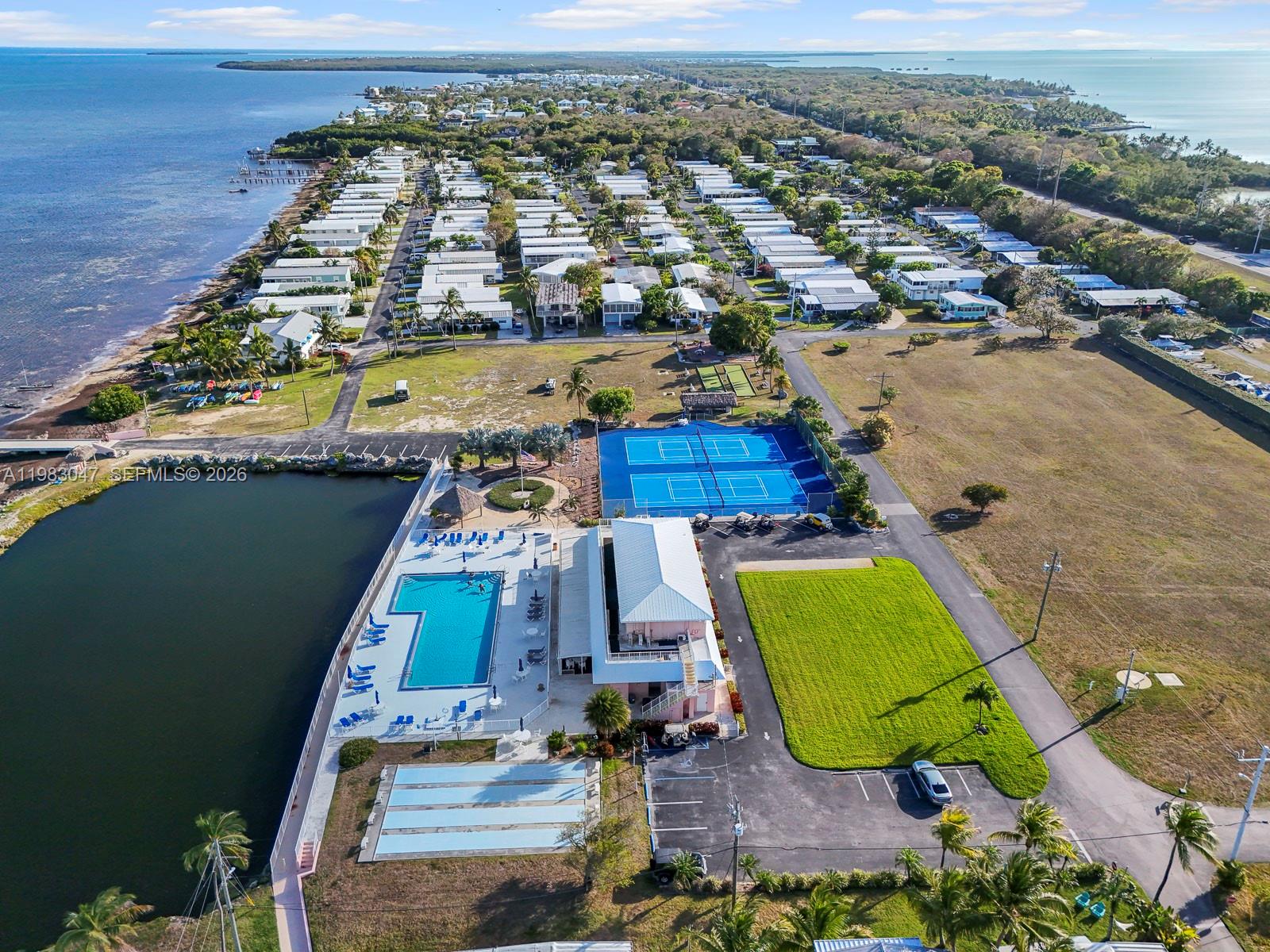 SILVER SHORES MOBILE HOME - Residential Lease