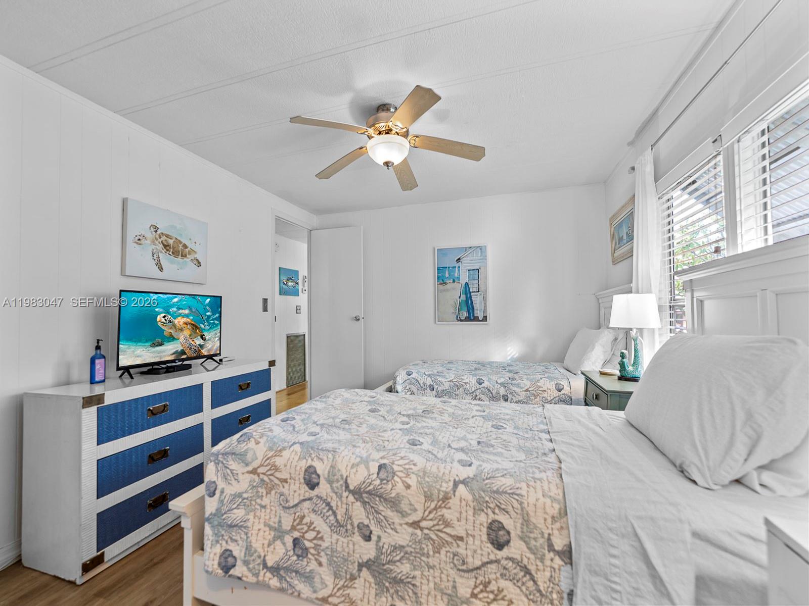 SILVER SHORES MOBILE HOME - Residential Lease