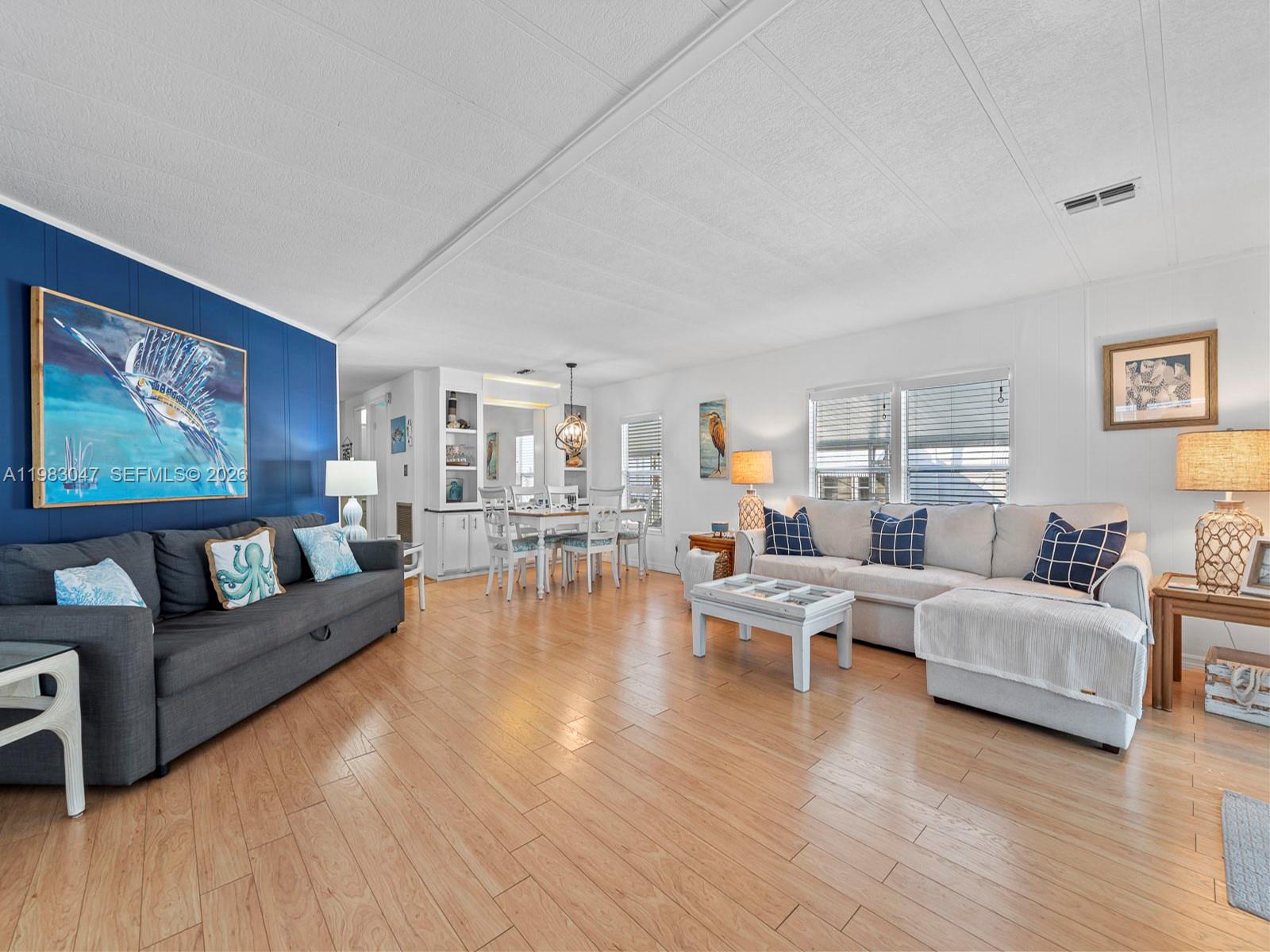 SILVER SHORES MOBILE HOME - Residential Lease