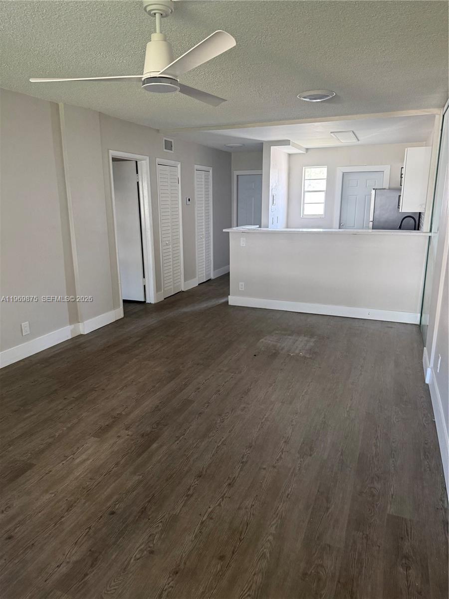 APRIL BREEZE CONDO - Residential Lease