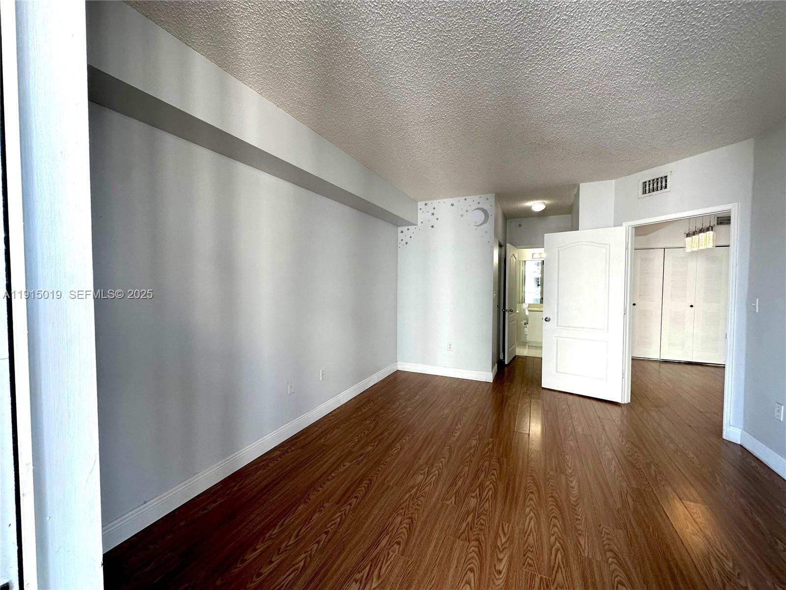 BLUE LAGOON CONDO - Residential Lease