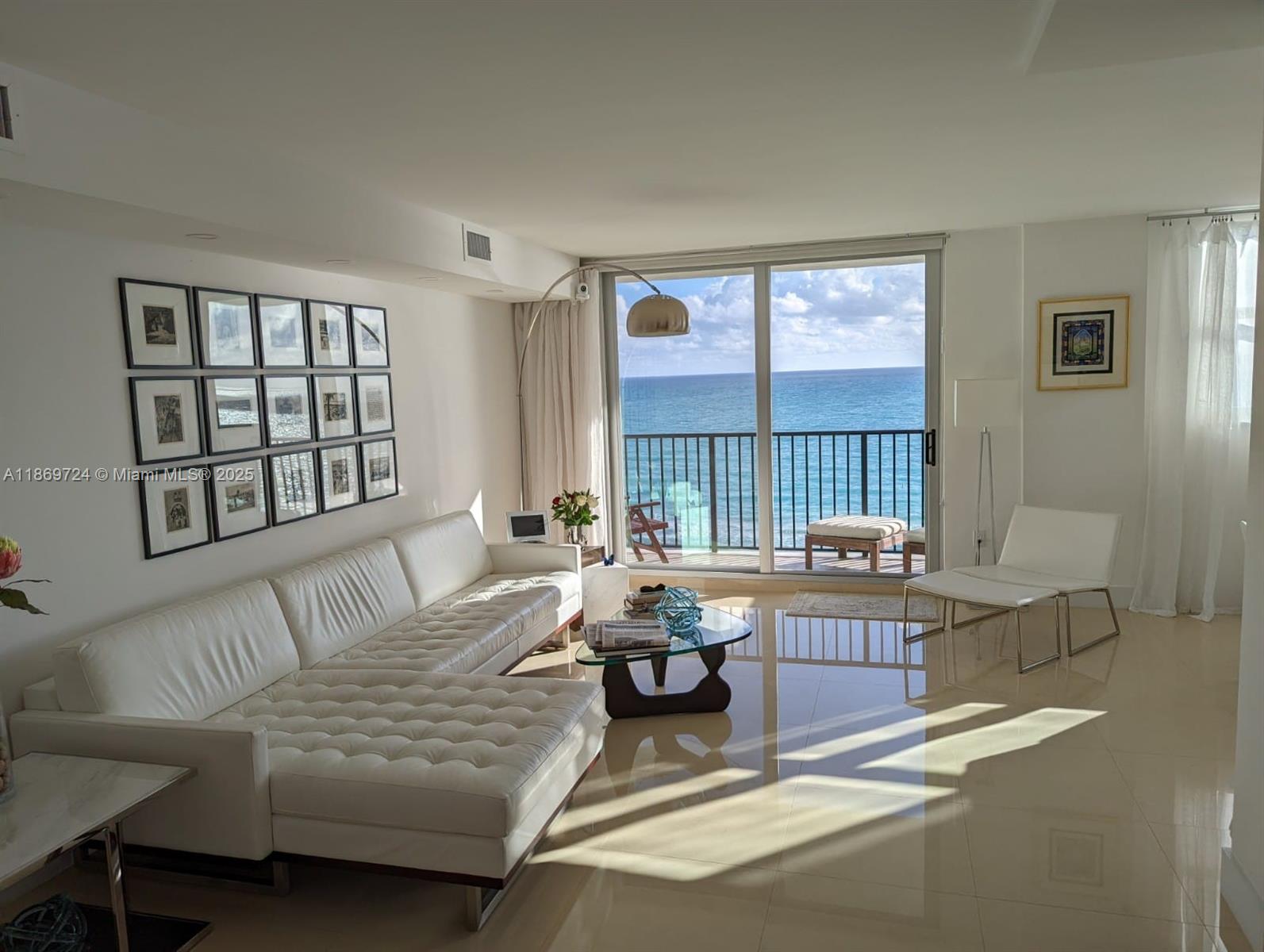 MANATEE CONDO - Residential Lease