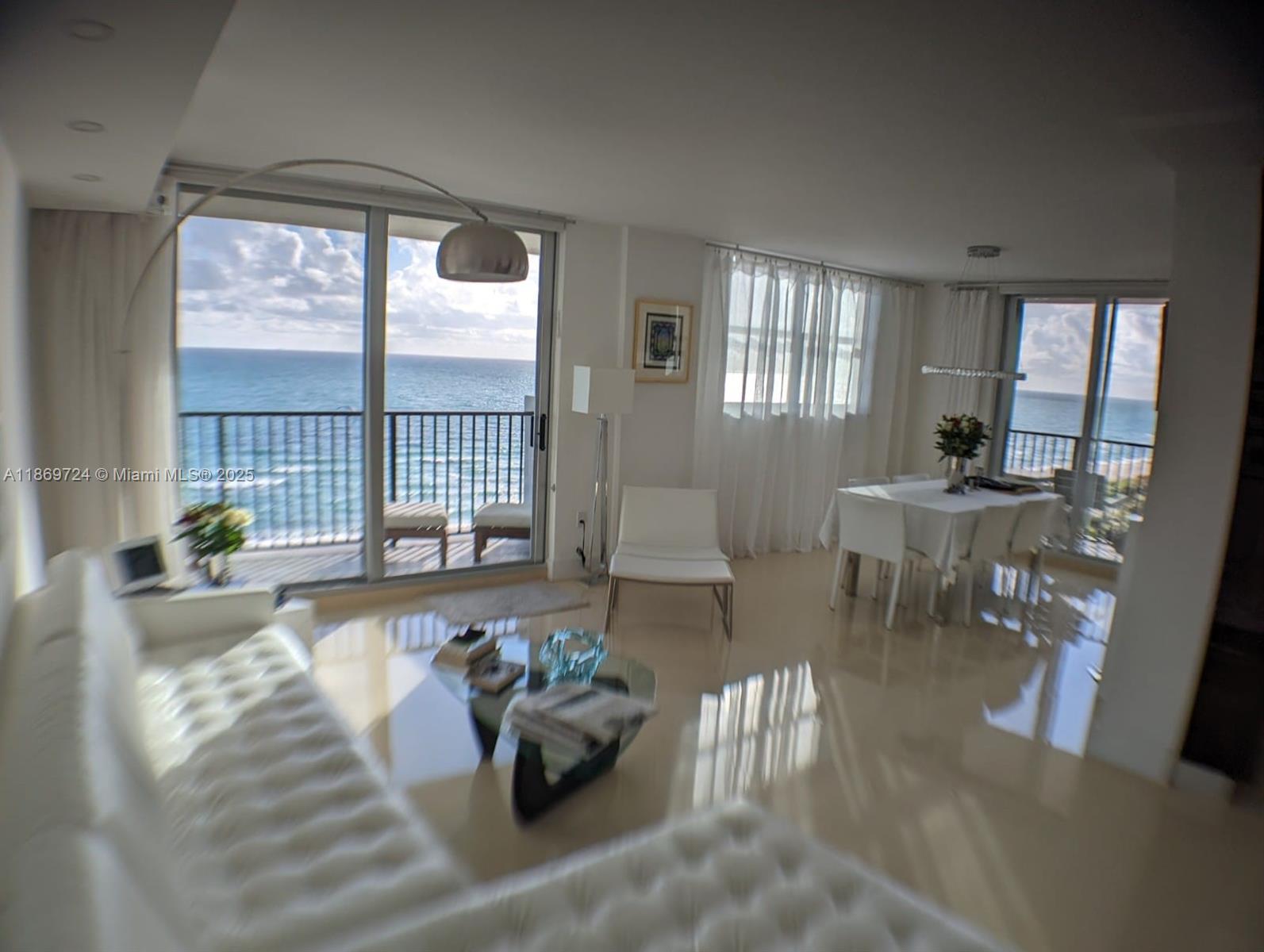 MANATEE CONDO - Residential Lease